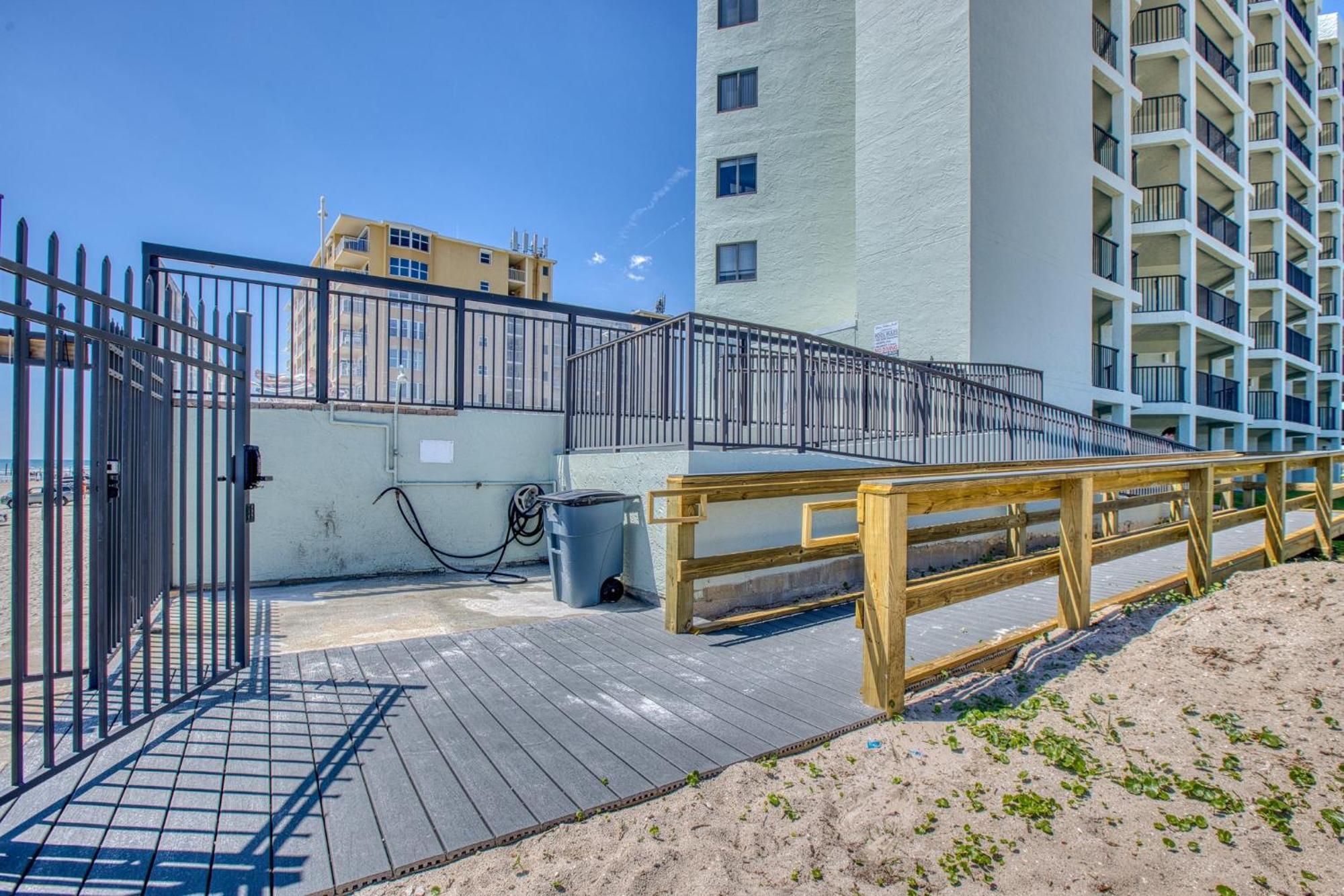 Ocean View With A Beachfront Pool At Ocean Trillium Condo ~ 403 ニュー・スマーナ・ビーチ エクステリア 写真